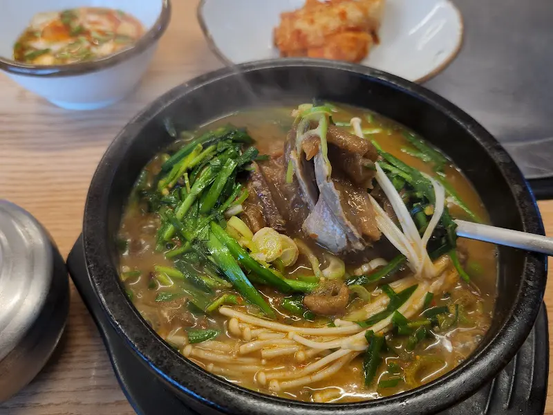 능이오리백숙 상세샷