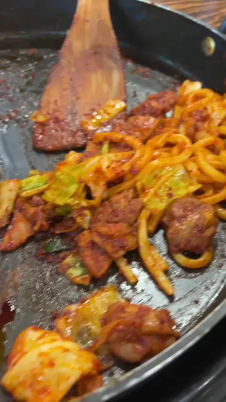 닭갈비와 우동사리