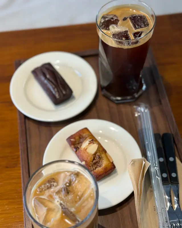 소메이라떼와 디저트