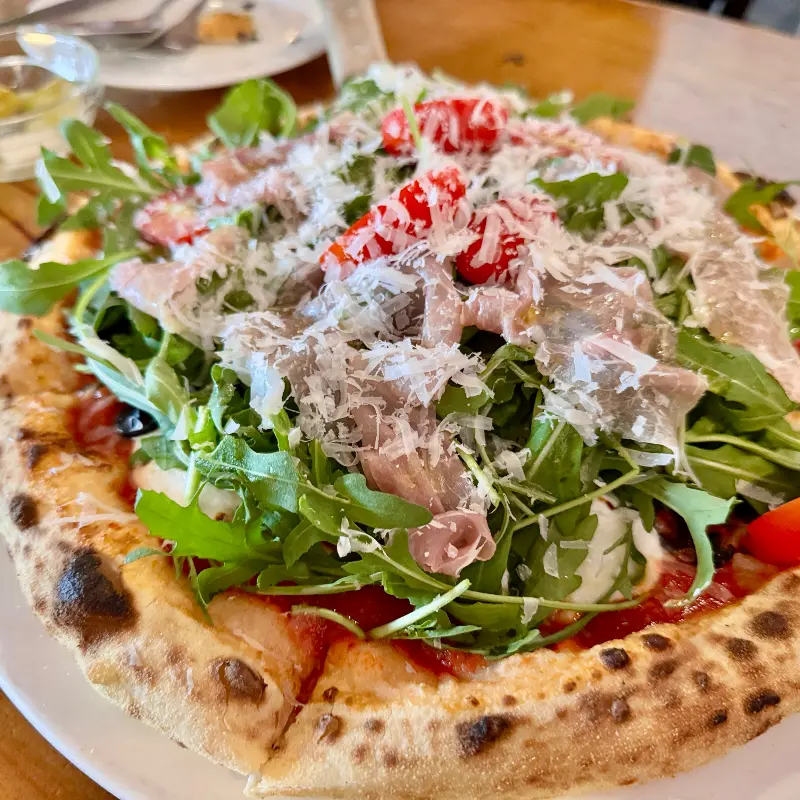프로슈토 루꼴라 피자