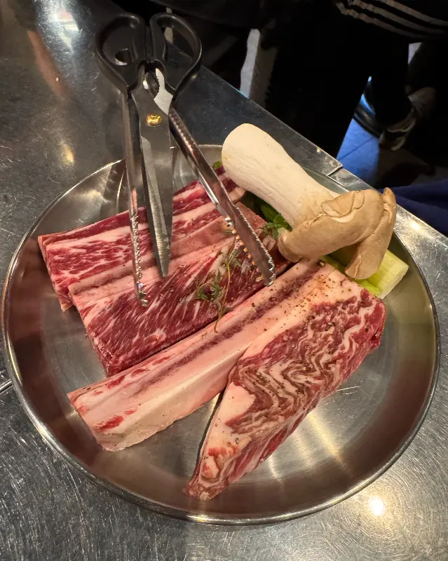 신선한 우대갈비의 모습