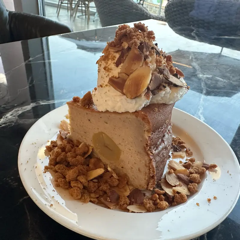 밤 치즈 케이크 단면