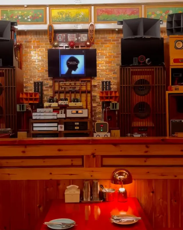 재즈미 내부 스피커