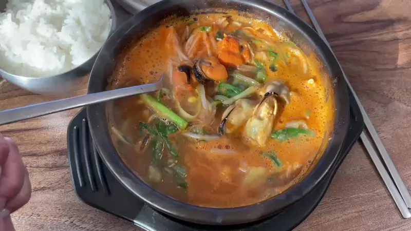 보기만 해도 시원한 섭국