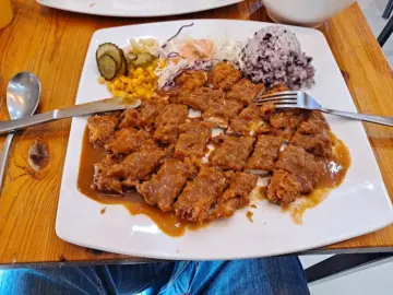 추억 소환! 김천에서 맛보는 푸짐한 맛집, 가성비 끝판왕 돈까스