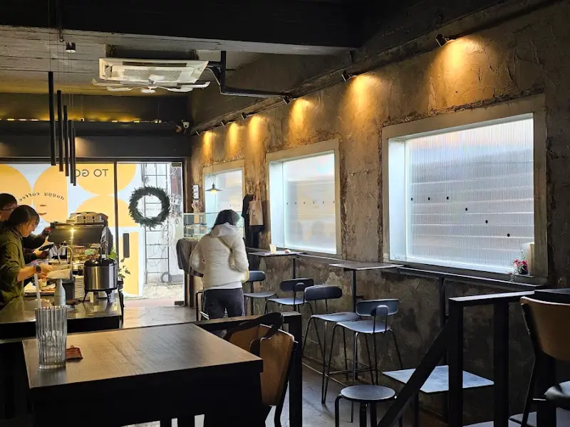 커피오 내부 전경