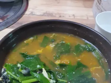 추억과 감칠맛이 공존하는, 노포 감성 충주 올갱이 맛집 기행