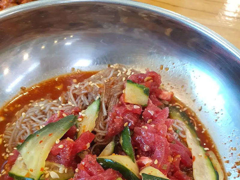육회냉면