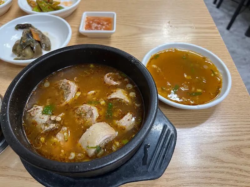 푸짐한 순대국