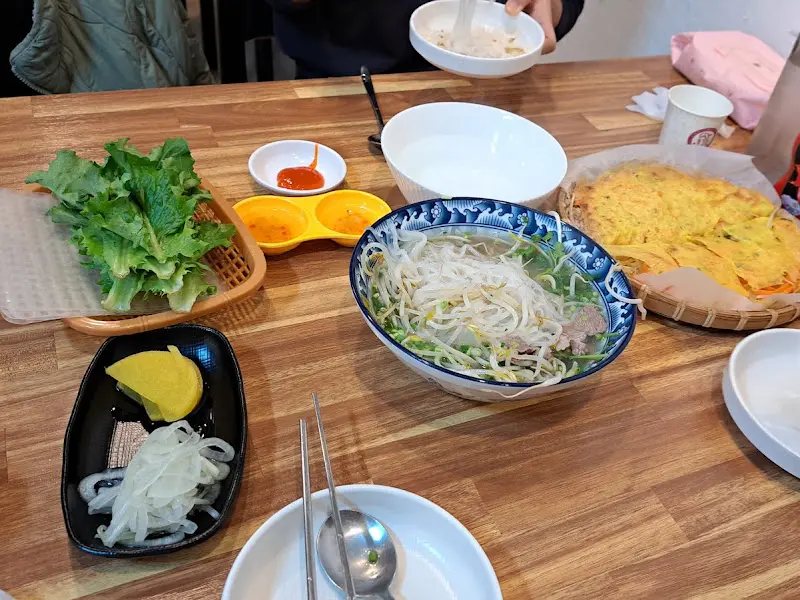 반쎄오와 쌀국수