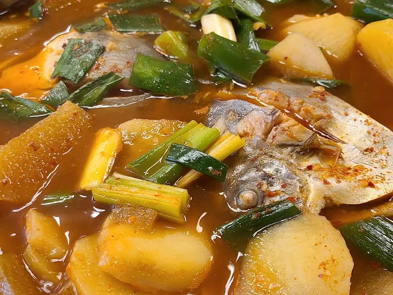 병어 뚝배기 클로즈업