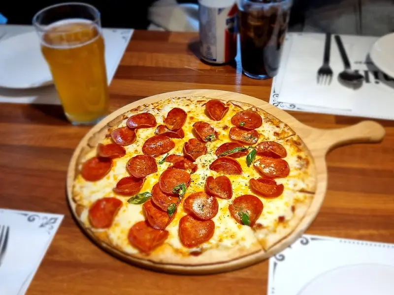 사과 고르곤졸라 피자