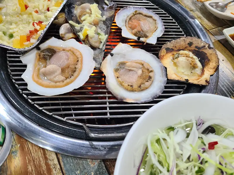 싱싱한 조개구이