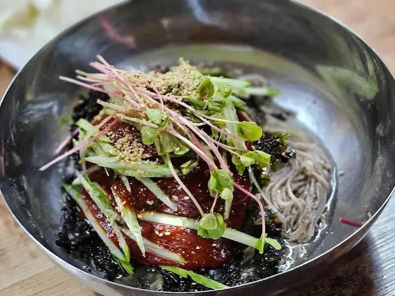 용둔 막국수 물 막국수