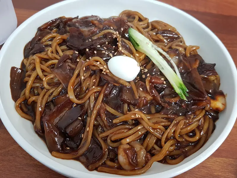 어촌손짜장 짜장면