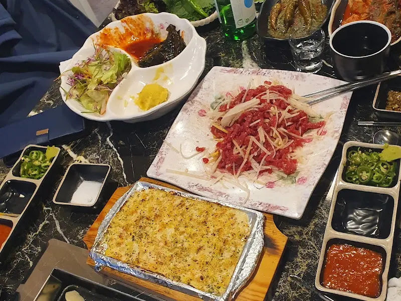 화로지연 테이블 세팅