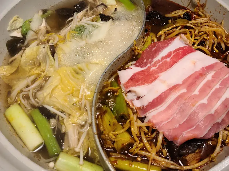 훠궈 육수에 끓인 죽