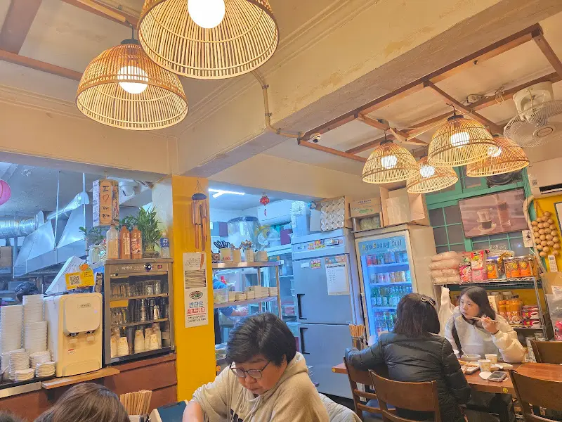 베트남시장쌀국수 내부