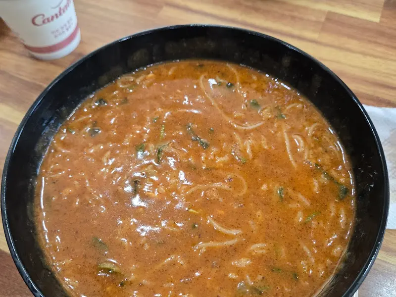 진한 국물이 인상적인 어죽