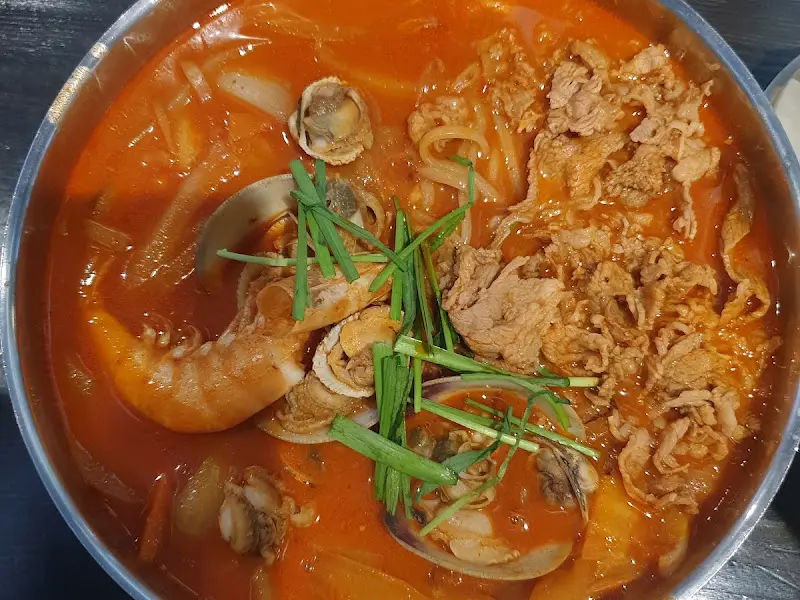 소고기, 꼬막 짬뽕