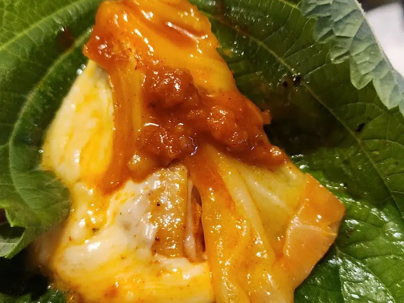 깻잎에 싸먹는 닭갈비