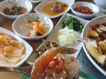 굽이굽이 찾아간 보람, 구미 천룡골프장 향토 맛집에서 만난 그리운 손맛