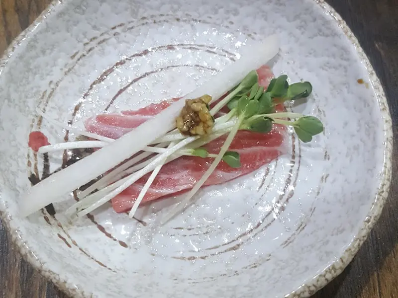 고래고기와 함께 곁들여 먹으면 더욱 맛있는 밑반찬