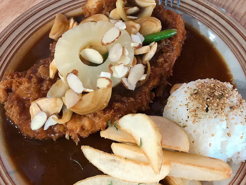 깔끔하게 정돈된 테이블