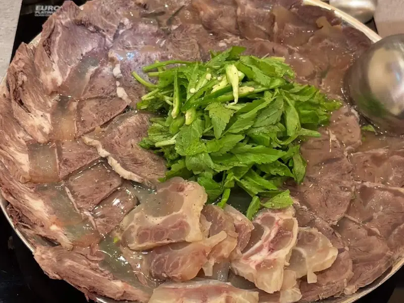 모둠 수육 전골의 환상적인 비주얼