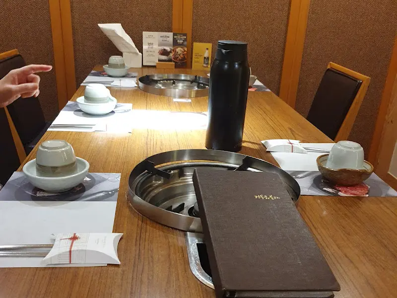 경복궁 불고기 테이블 세팅