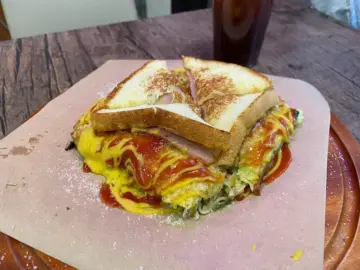 추억을 굽는 창동 골목길, 할머니 토스트에서 맛보는 인생의 풍미