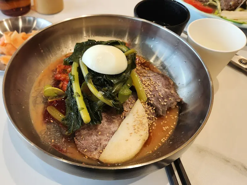 종가면옥의 대표 메뉴, 함흥냉면