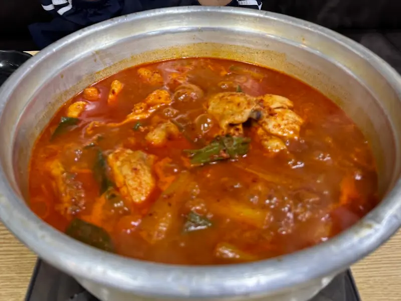 푸짐한 닭도리탕