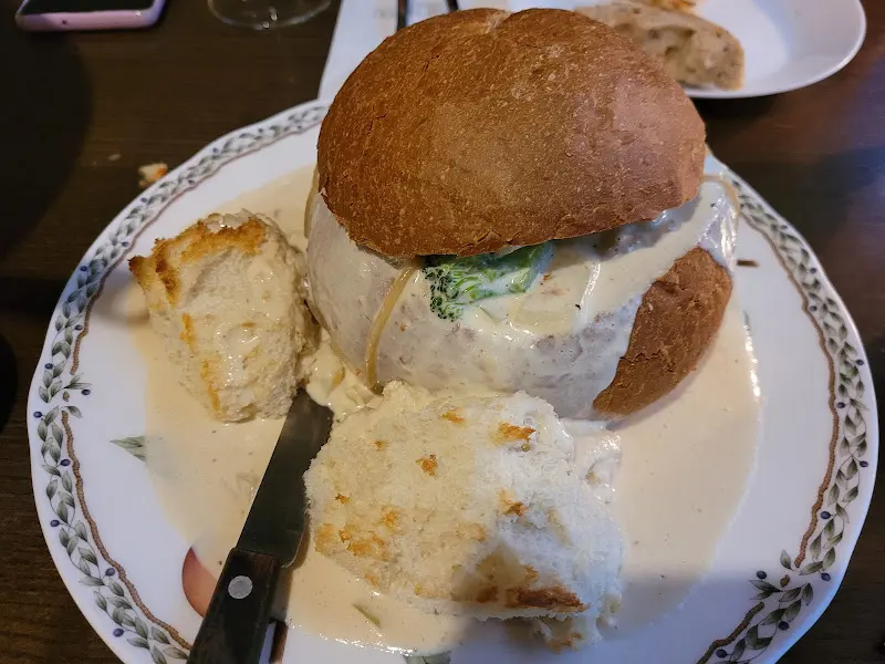 빠네 파스타의 빵 뚜껑