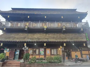 금정산성 아래 고풍스러운 무심정에서 맛보는 건강한 한정식의 과학적 접근: 부산 맛집 탐험기