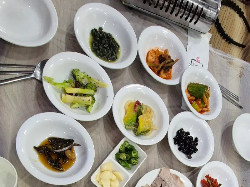 다채로운 밑반찬