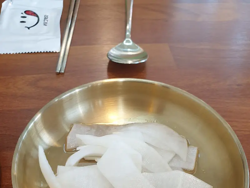 메밀꽃마을 기본 반찬