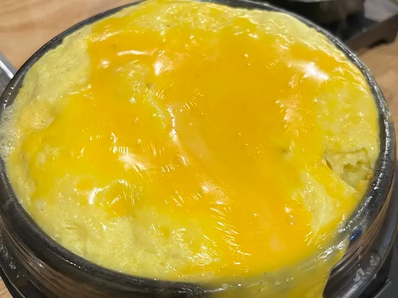 몽글몽글한 치즈 계란찜