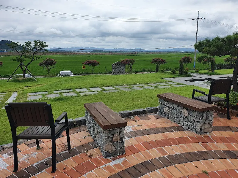 식당 주변 풍경