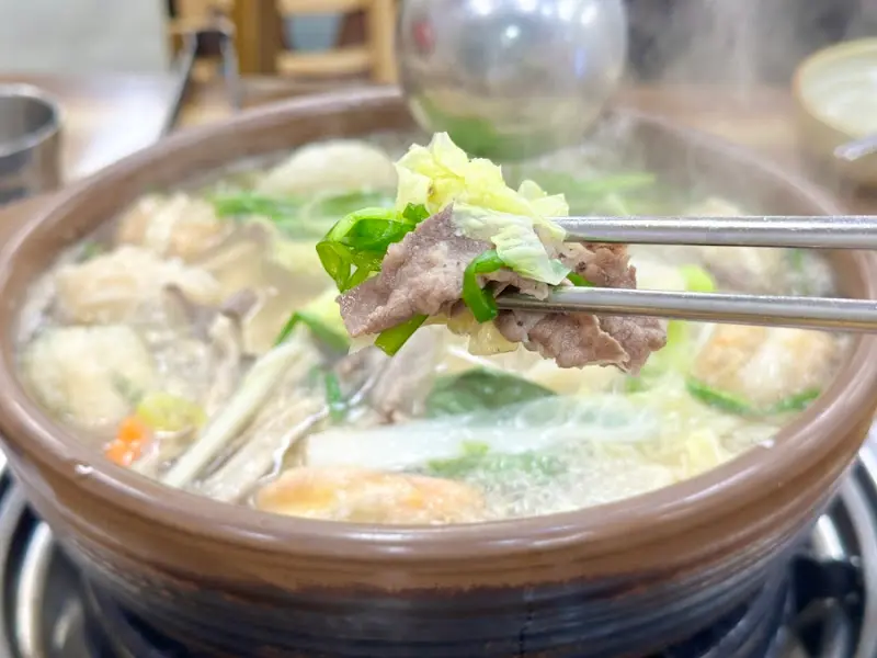 다채로운 만두 메뉴