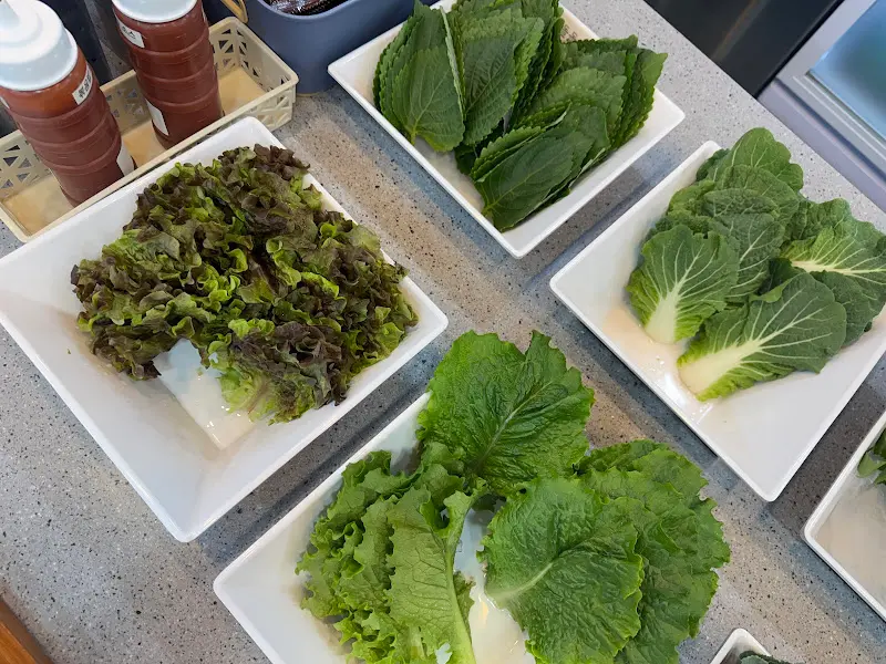 돌돌대패 연산토곡점 샐러드바 쌈채소