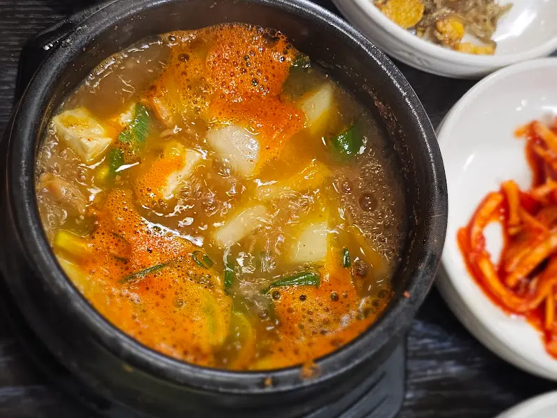 정원약초쌈밥 된장찌개