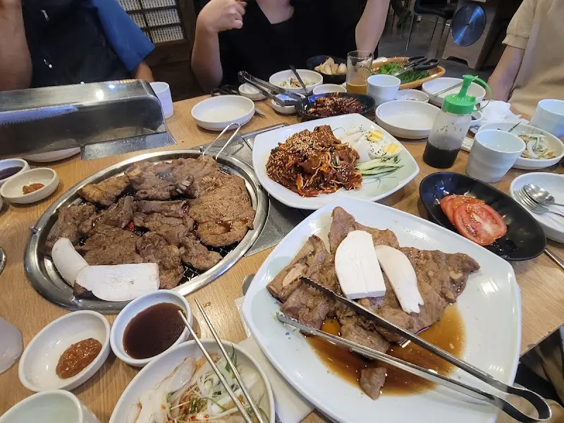 푸짐한 한 상 차림