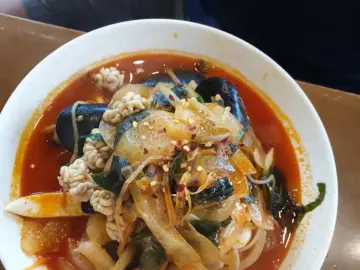 혼밥러의 성지, 부산 짬뽕 맛집에서 발견한 인생 곤이짬뽕!