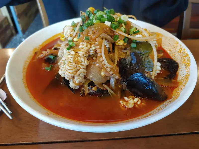 푸짐한 짬뽕 한 상