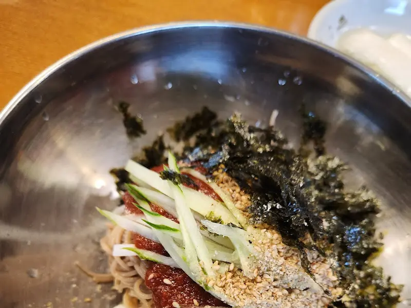 비빔막국수
