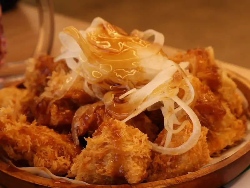 겉바속촉 수제 돈탕