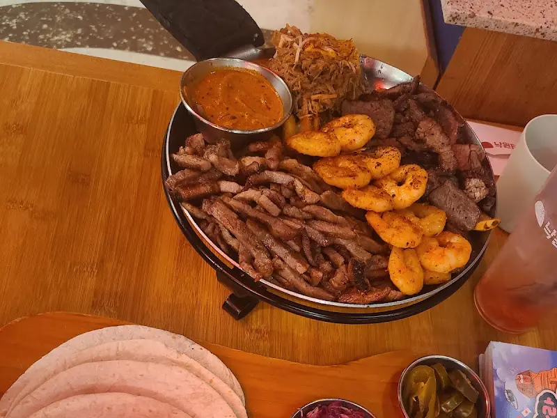 푸짐한 낙원파히타