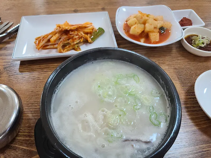 설렁탕 전체샷