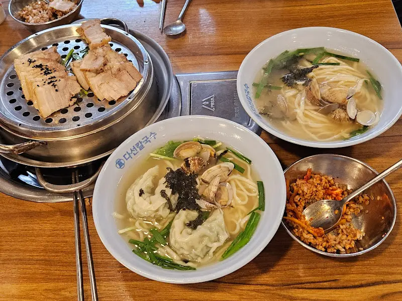 다선칼국수 한상차림